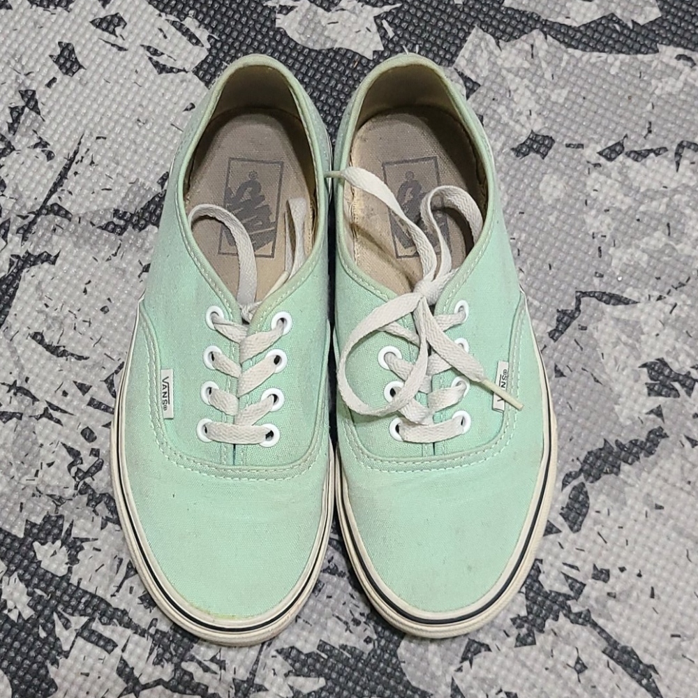 Vans Authentic